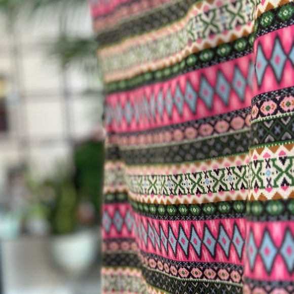 Pink Aztec Dress, Size XS-S - Picture 3 of 4